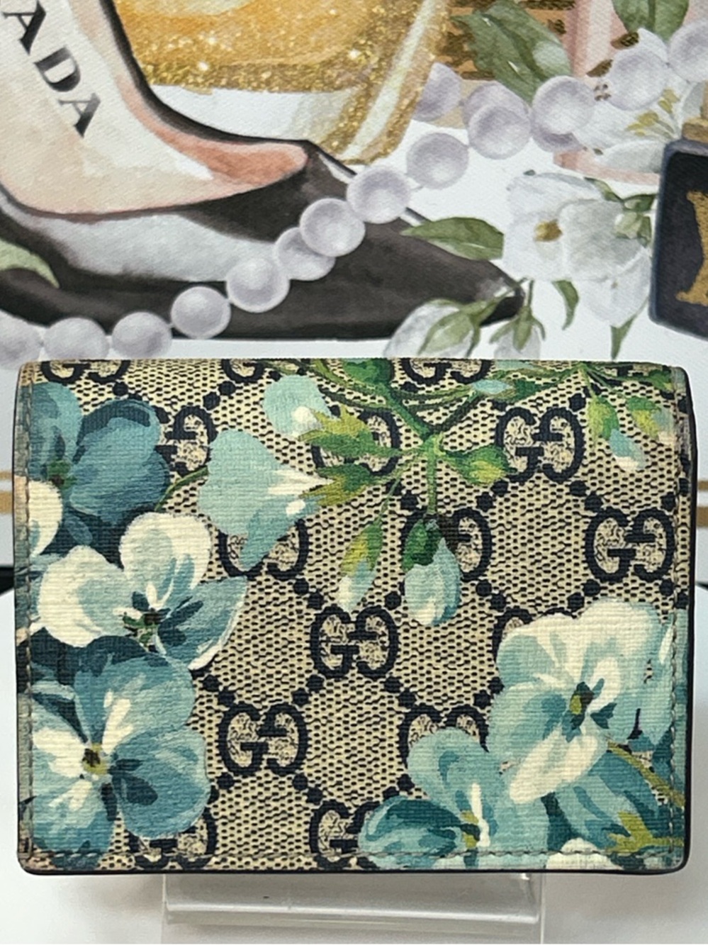 GUCCI GG Supreme Blooms Compact Wallet 😍🌸 - Picture 4 of 17